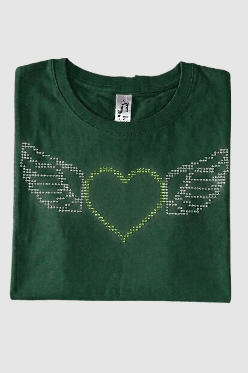 Tee-shirt vert bouteille strass coeur avec ailes